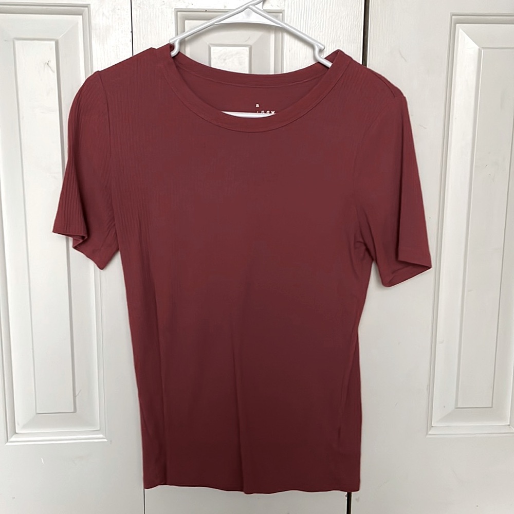 A New Day red ribbed top size medium women